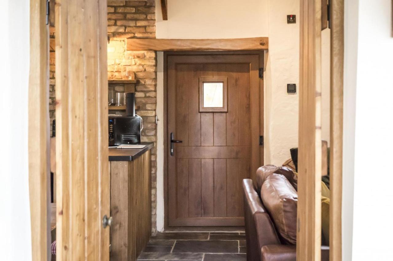 Lavender - Luxurious Barn Conversion - Blossom Farm Johnston エクステリア 写真